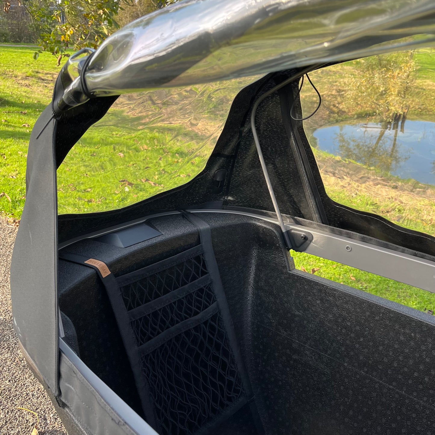 Luggage net Lovens Explorer
