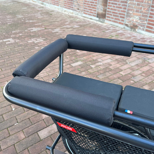 Longtail Pillow Monkey bar - Black