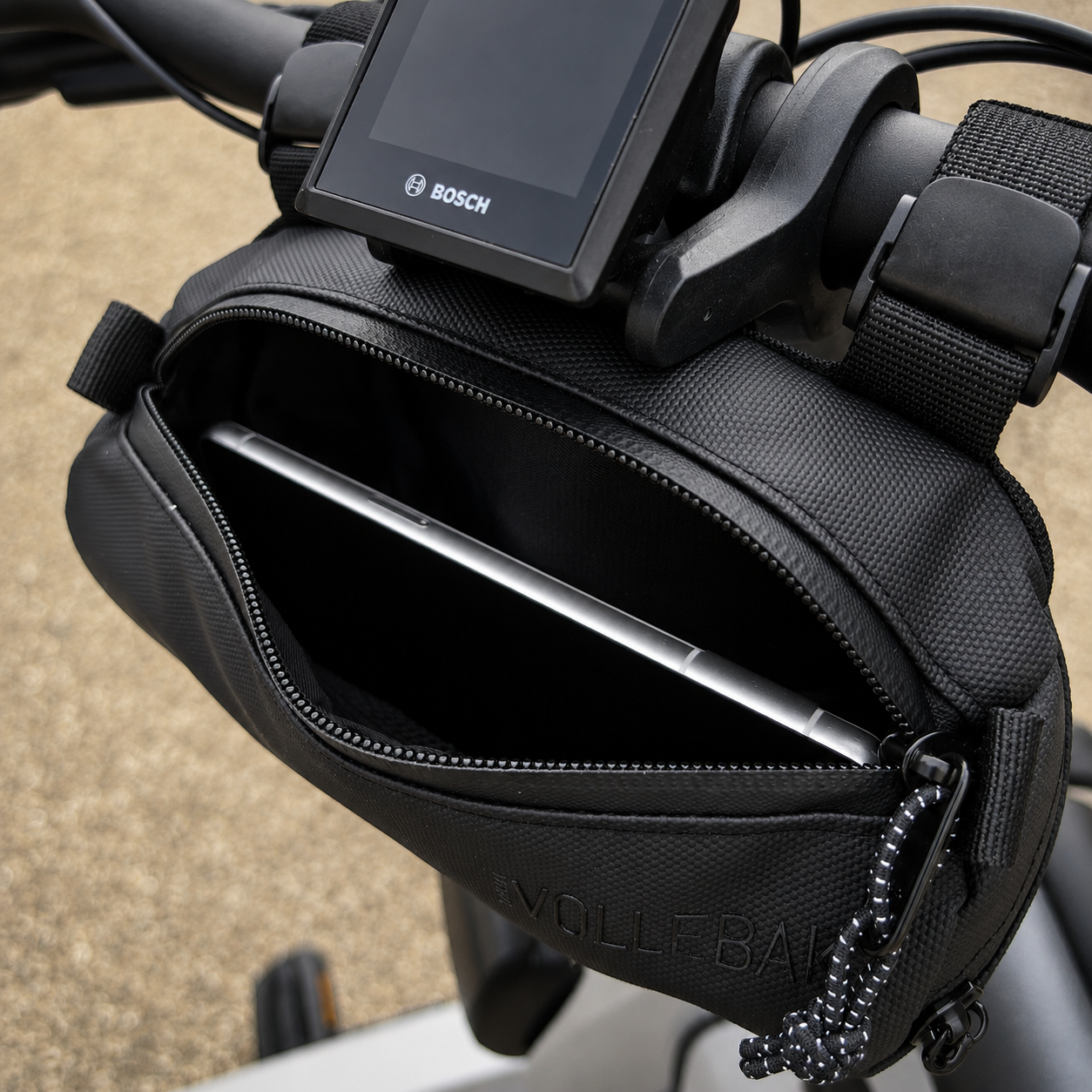 Cargo bike handlebar bag